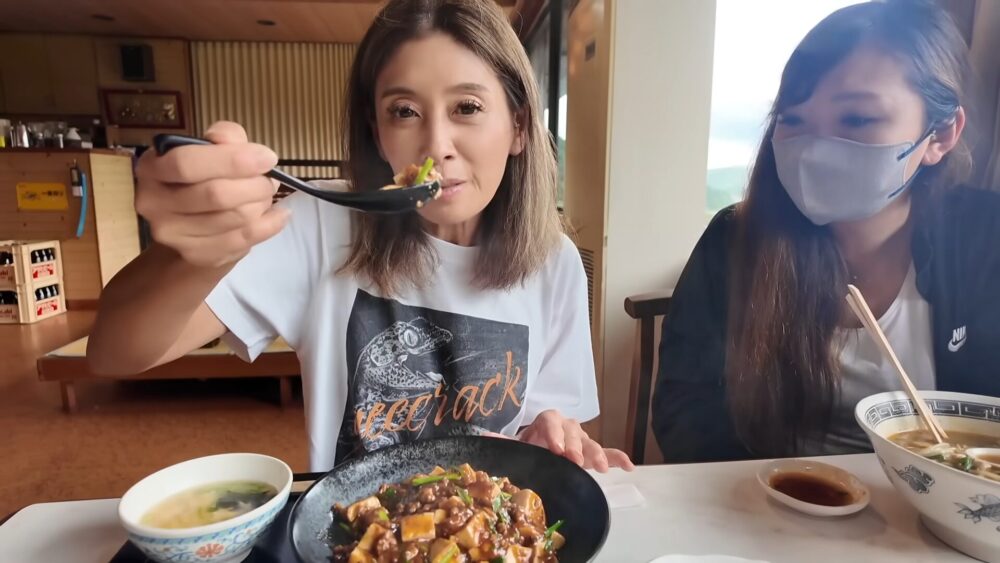 マスゲン 昼ご飯 津風呂湖
